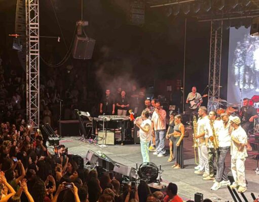 Kenan Doğulu Marmaris Amfiteatr’da devleşti