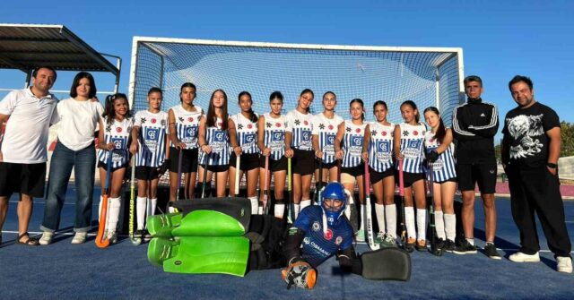Muğla’nın U14 Kız Hokey takımı Türkiye 5’incisi oldu