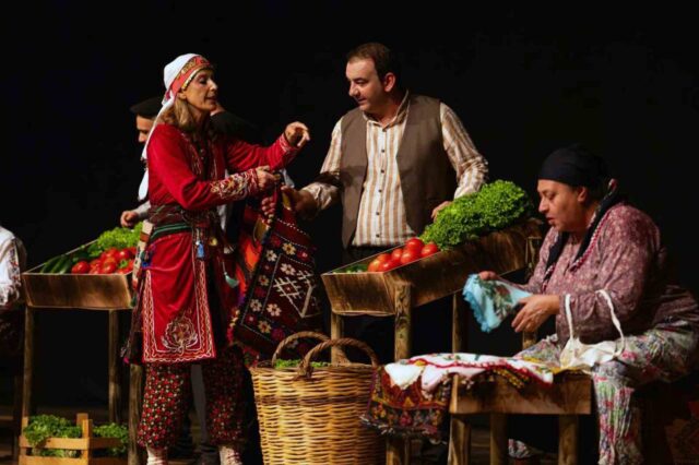 ‘Böyledir Bizim Sevdamız’ sahnesinde duygu ve sanat buluştu