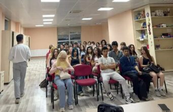 Menteşe’de gençler tiyatro eğitimleriyle sahneye hazırlanıyor