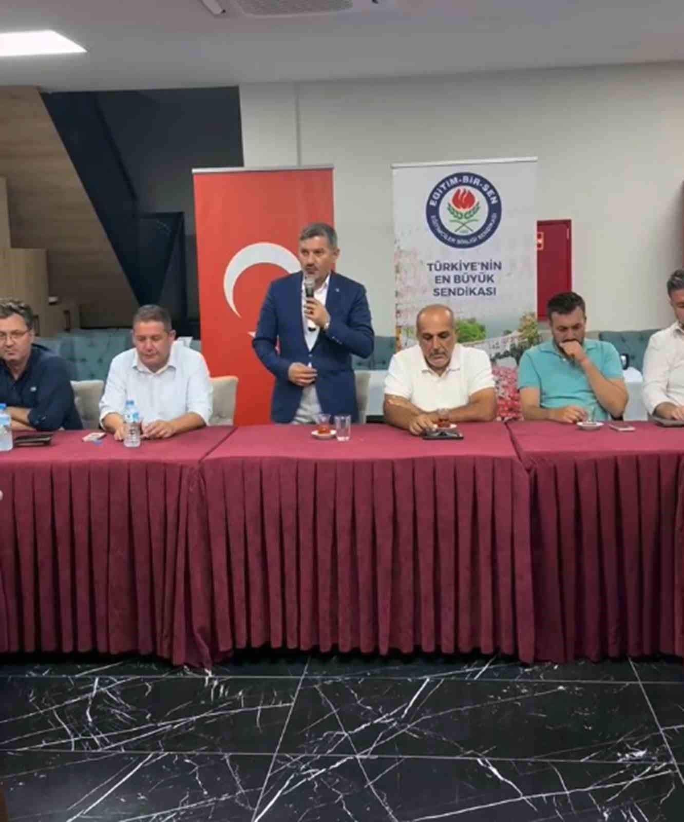 Eğitim Bir-Sen Muğla Şube Başkanı Uçak Fethiye’de iş yeri temsilcileri ve üyeler ile buluştu
