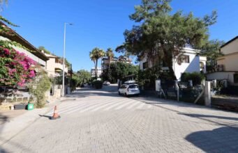 Marmaris Adaköy’de yollar yenilendi