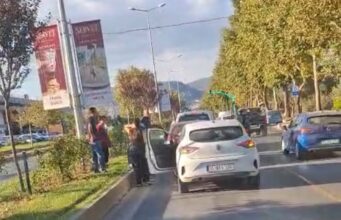 Menteşe’de 3 aracın karıştığı zincirleme kaza