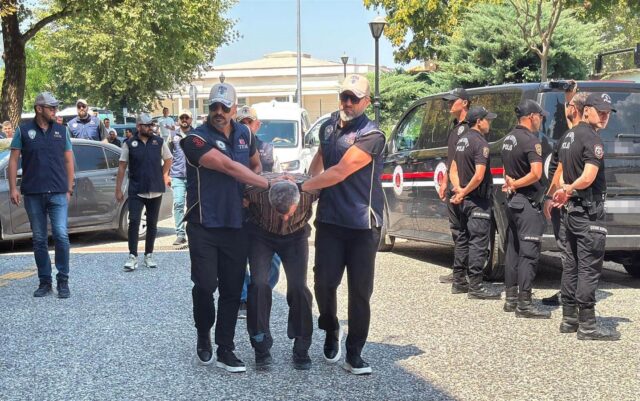 Suikast timindeki Karatepe’ye maddi yardımda bulunan 10 şüpheli yakalandı