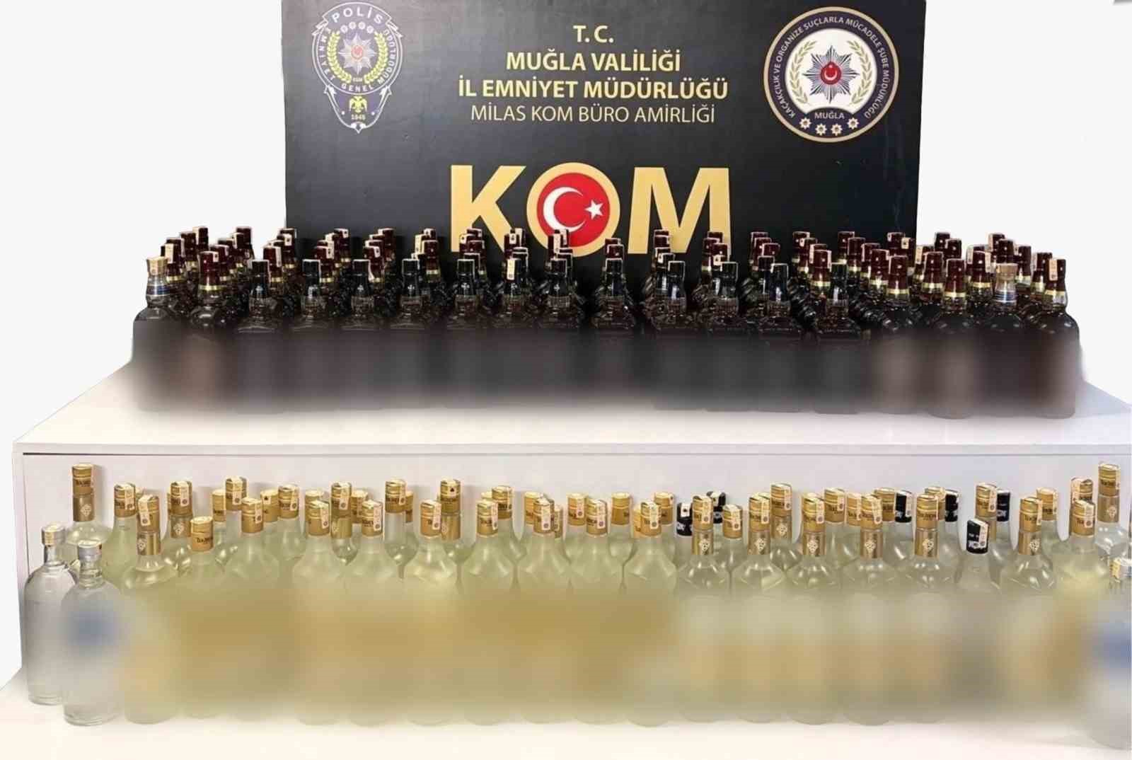 Milas’ta araçtan 144,7 litre kaçak içki çıktı