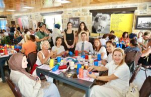 Bodrum sokakları kadınların ördüğü motiflerle renklenecek