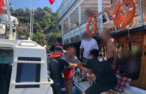 Boğulma tehlikesi yaşayan bir kişi Sahil Güvenlik tarafından denizden tahliye edildi
