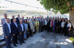 Bodrum’da 56 mahalle muhtarı için anlamlı kutlama