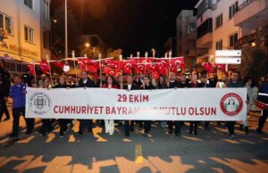 Muğla’da Cumhuriyet’in 103. yılı binlerce kişinin katılımıyla kutlandı