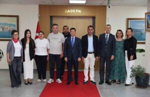 Başkan Ünlü, Selimiye Mahalle Muhtarı Akgül ve mahalle sakinlerini ağırladı