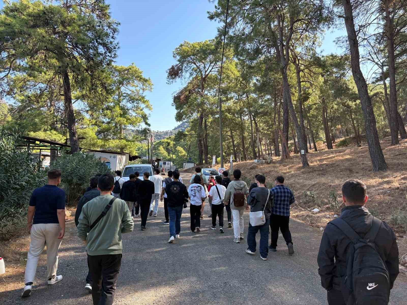 Yeni öğrenciler “Gelin Tanış Olalım” projesiyle Muğla’yı keşfetti