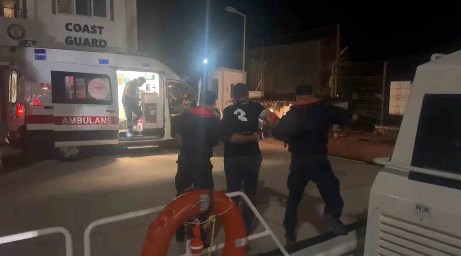 Yolcu gemisinde yaralanan vatandaş denizden tahliye edildi