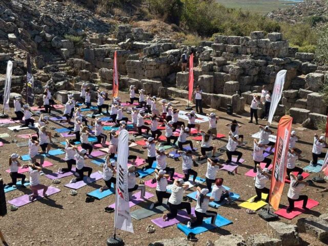 Gençler Kaunos Antik Kenti’nde spor ve tarihle buluştu