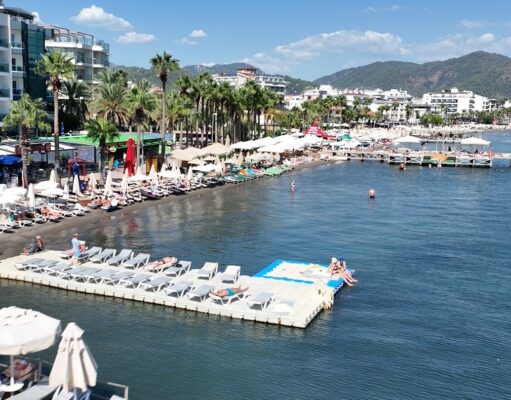 İngiltere’de şemsiye, Marmaris’te şezlong