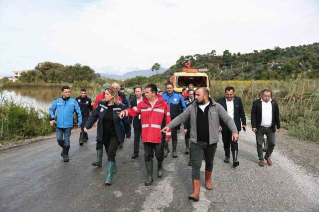 Başkan Aras, taşkın bölgelerinde incelemelerde bulundu
