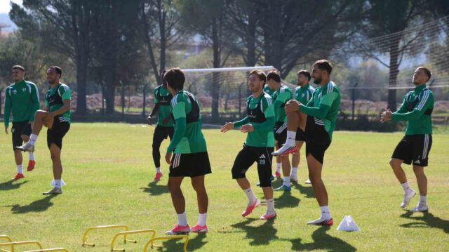 Yalçın Koşukavak: "İstanbulspor karşısında galibiyet umut ediyorum"