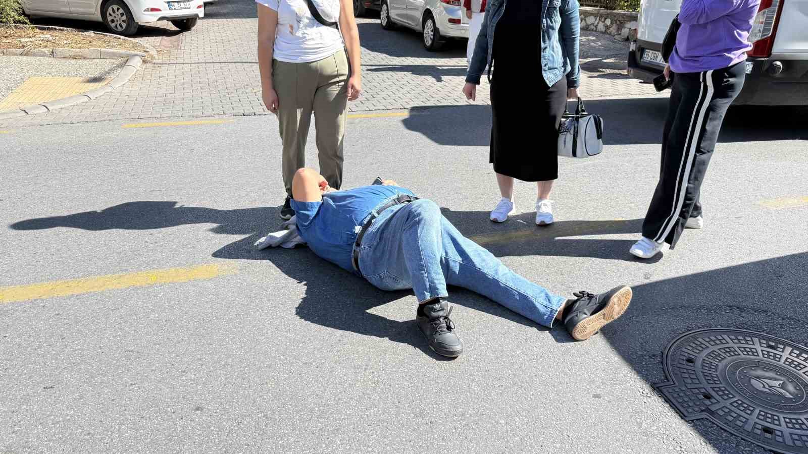Muğla’da ticari araç yaşlı vatandaşa çarptı