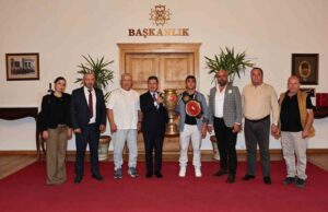 Şampiyon pehlivandan Başkan Aras’a ziyaret