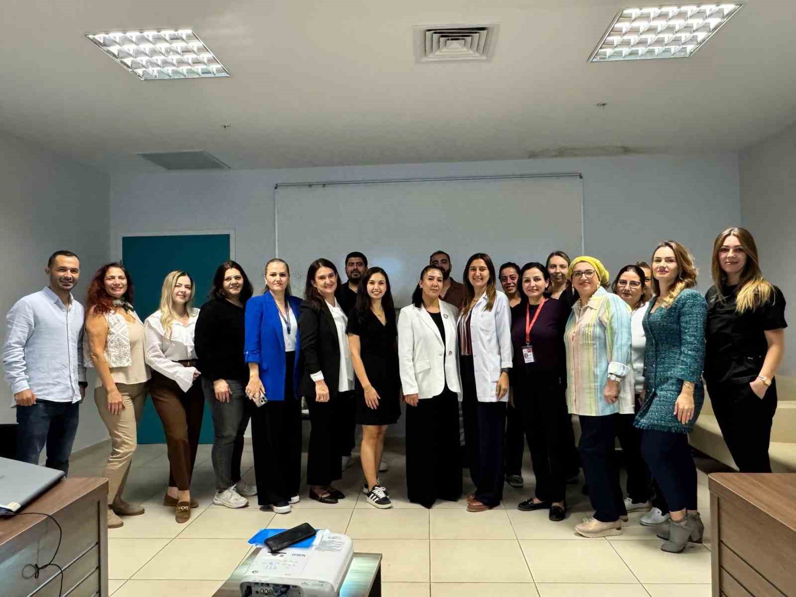 MEAH’ta Ameliyathane Hemşireliği Sertifikalı Eğitim Programı başladı